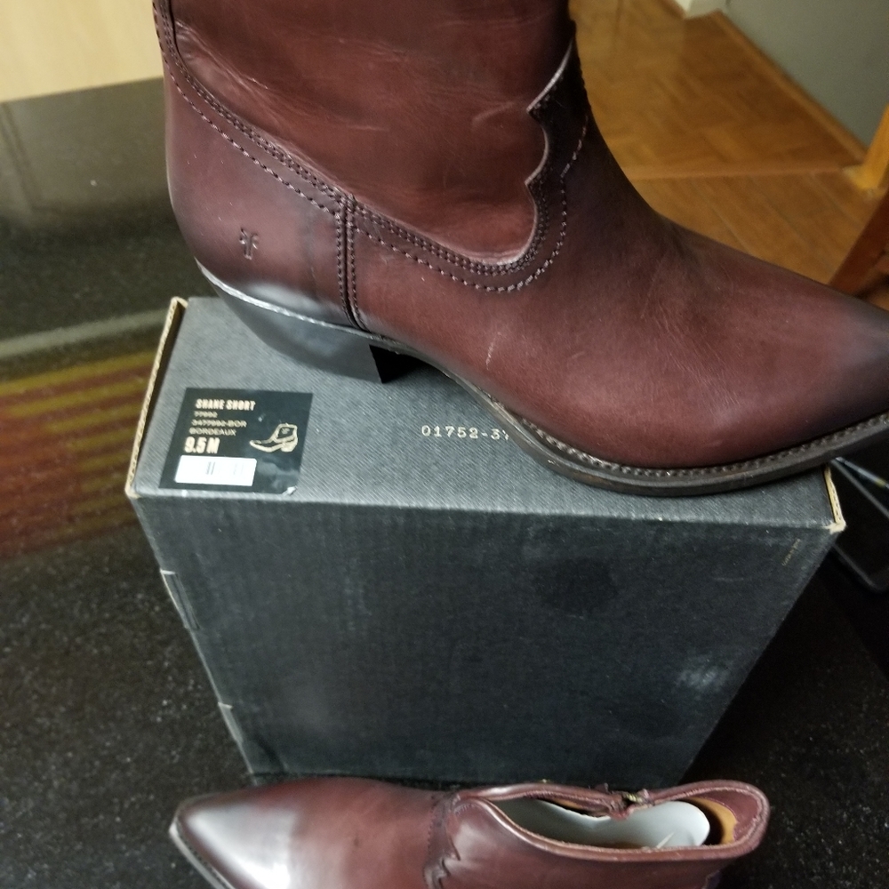 Frye Boots - Picture 11 of 11